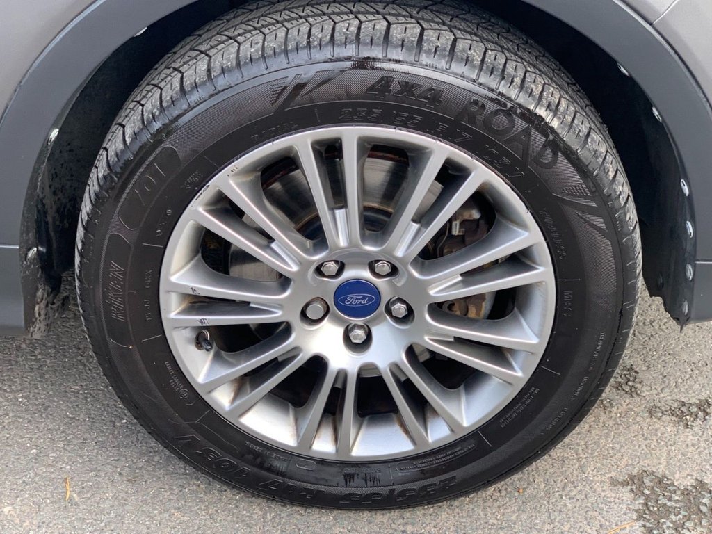 Used Ford Kuga 2014 for sale - 76617429: Photo 9