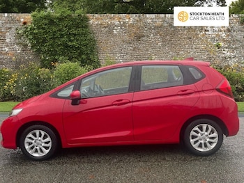 Used Honda Jazz 2018 for sale - 76617979: Photo