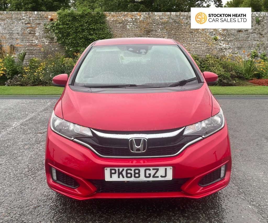 Used Honda Jazz 2018 for sale - 76617979: Photo 8