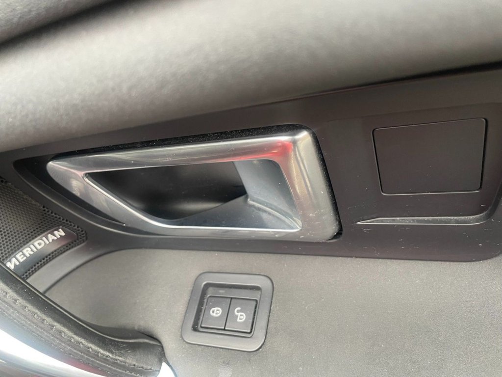 Used Land Rover Discovery Sport 2017 for sale - 76724638: Photo 21