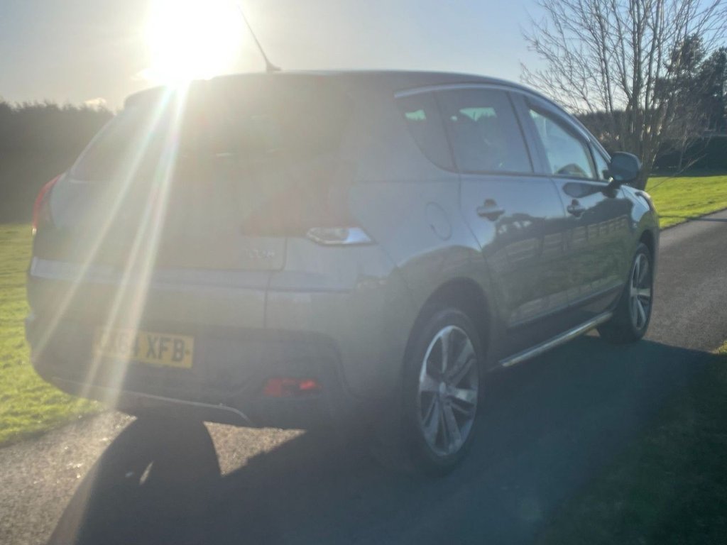 Used Peugeot 3008 2014 for sale - 77096474: Photo 5