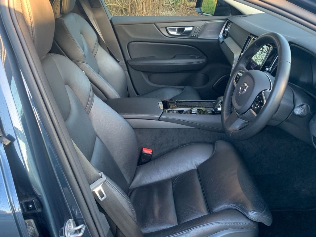 Used Volvo V60 2022 for sale - 77227251: Photo 10