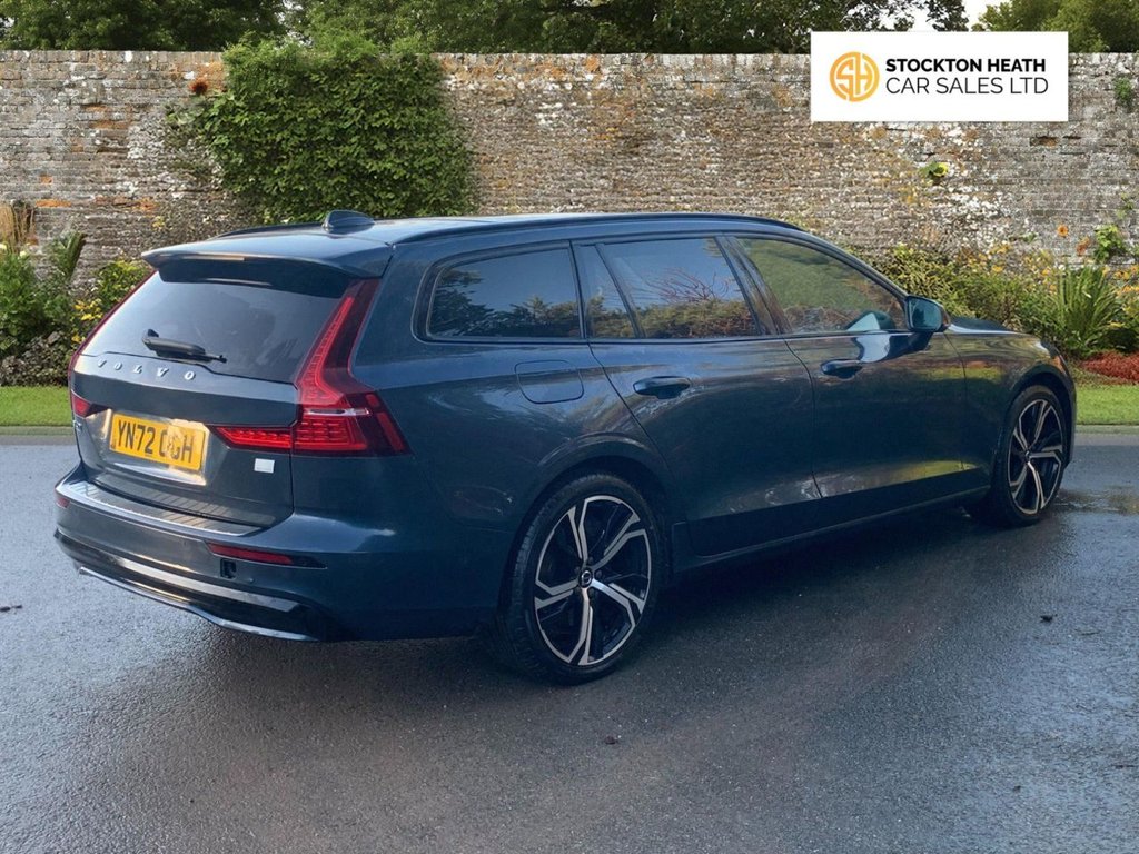 Used Volvo V60 2022 for sale - 77227251: Photo 5