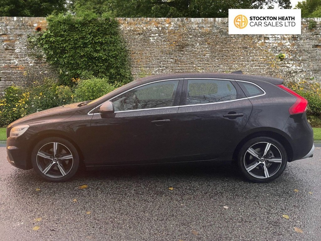 Used Volvo V40 2016 for sale - 76820760: Photo 4