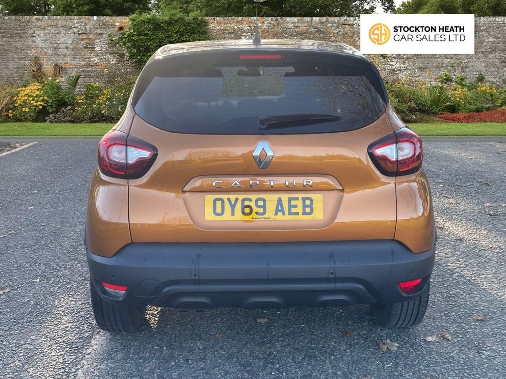 Used Renault Captur 2019 for sale - 76617221: Photo 8