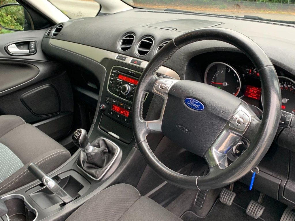 Used Ford S-Max 2014 for sale - 76617378: Photo 11