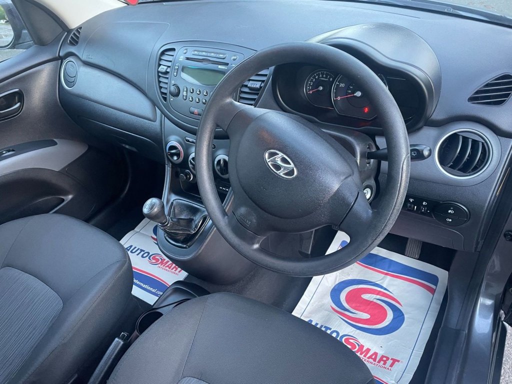 Used Hyundai i10 2012 for sale - 76617838: Photo 9