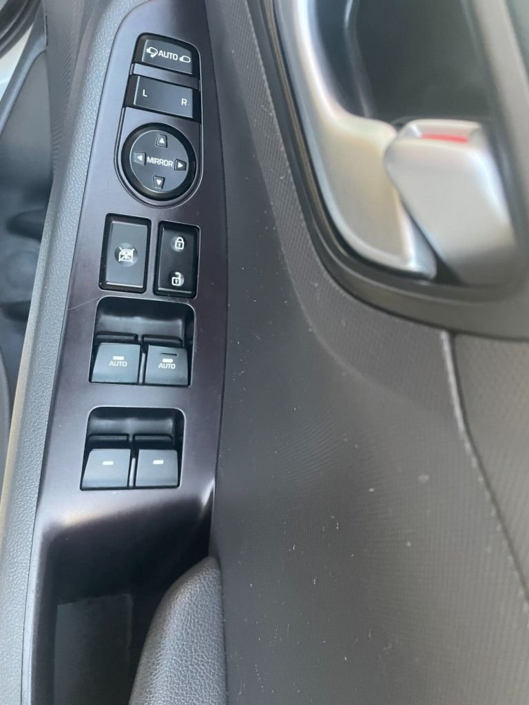 Used Hyundai IONIQ 2017 for sale - 76617367: Photo 17