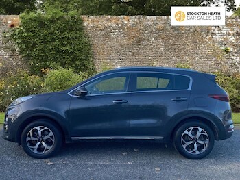 Used Kia Sportage 2020 for sale - 76617323: Photo