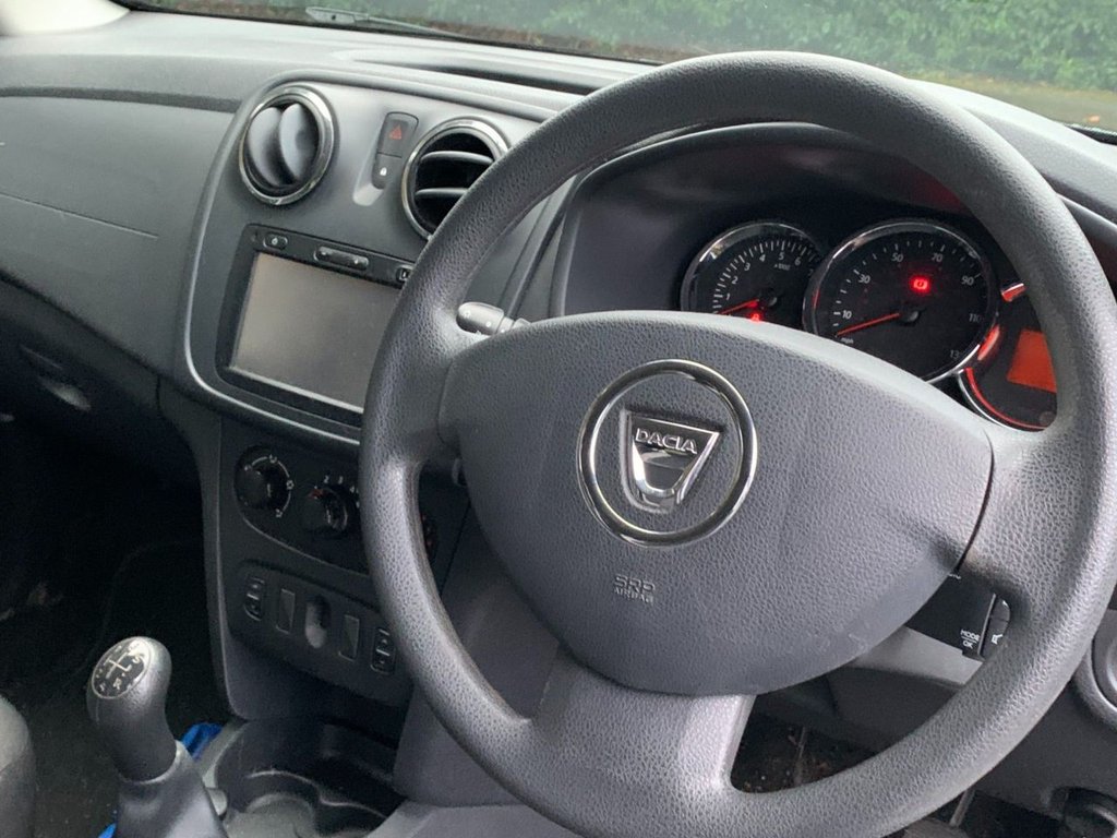 Used Dacia Sandero 2016 for sale - 76841459: Photo 10