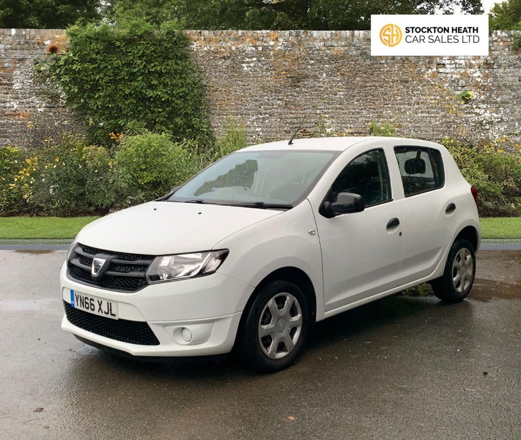 Used Dacia Sandero 2016 for sale - 76841459: Photo 2