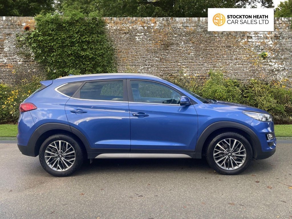 Used Hyundai TUCSON 2018 for sale - 76617341: Photo 3