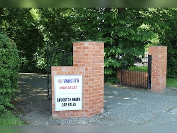 Used BMW X1 2018 for sale - 76617368: Photo