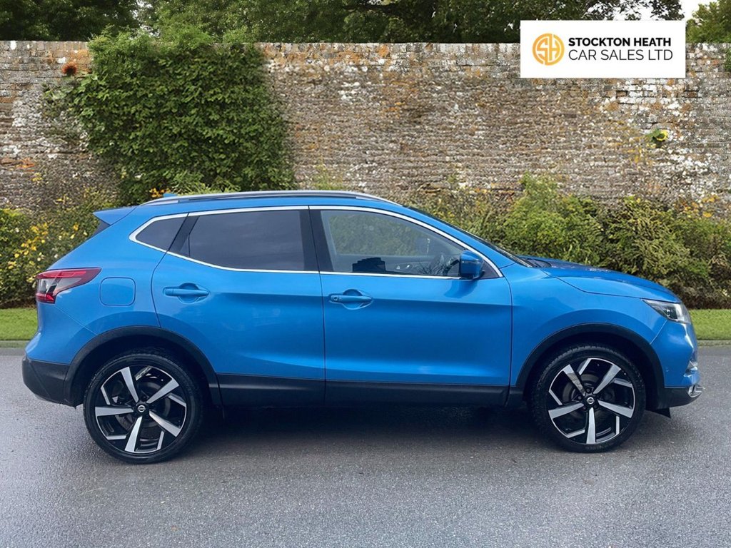 Used Nissan Qashqai 2017 for sale - 76724667: Photo 3