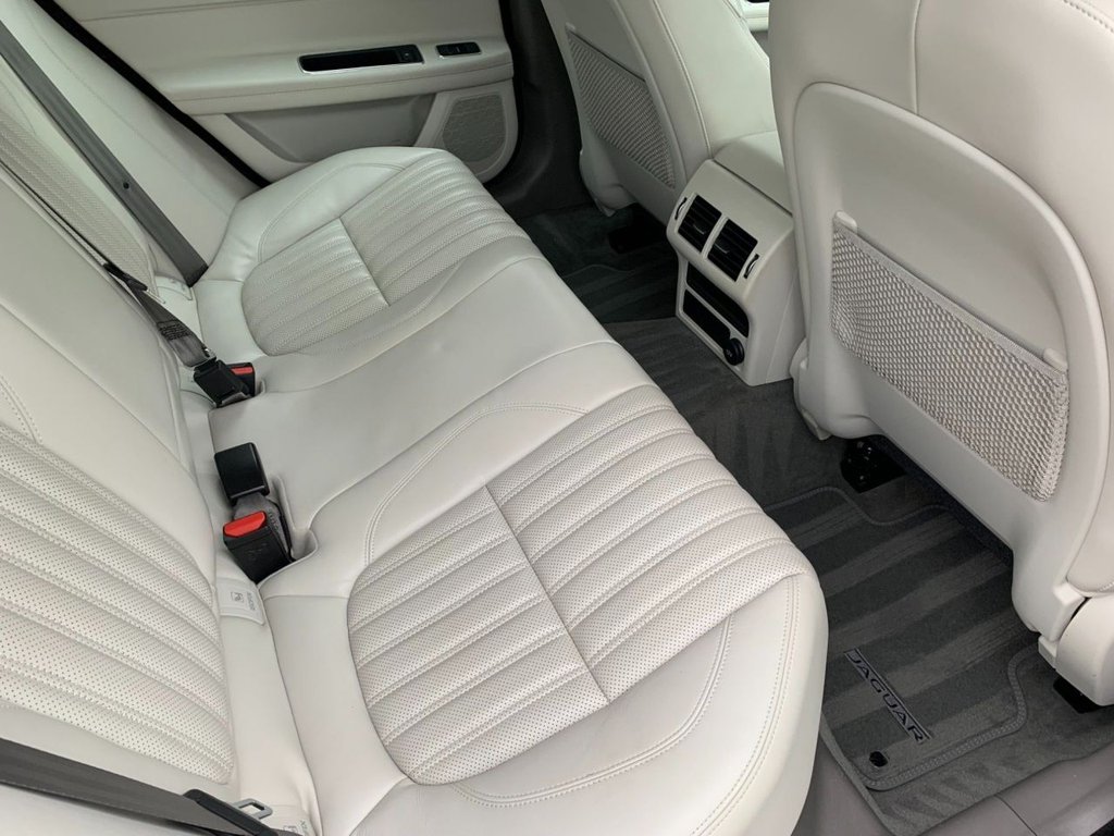 Used Jaguar XF 2018 for sale - 76617286: Photo 12