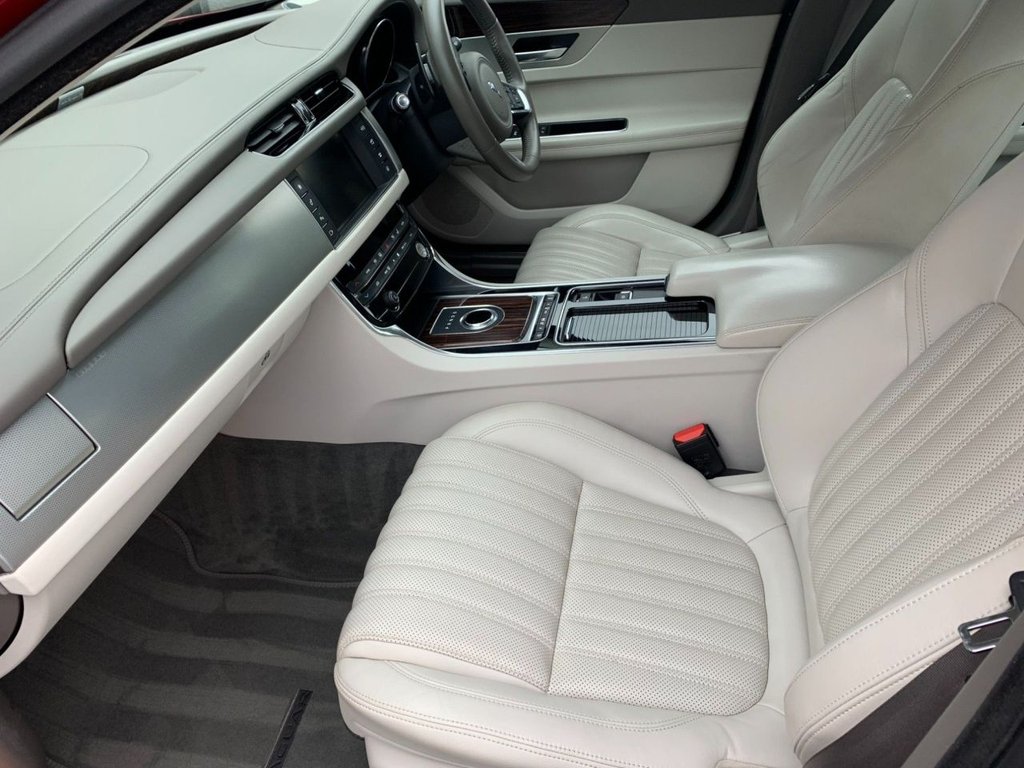 Used Jaguar XF 2018 for sale - 76617286: Photo 20