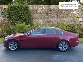 Used Jaguar XF 2018 for sale - 76617286: Photo