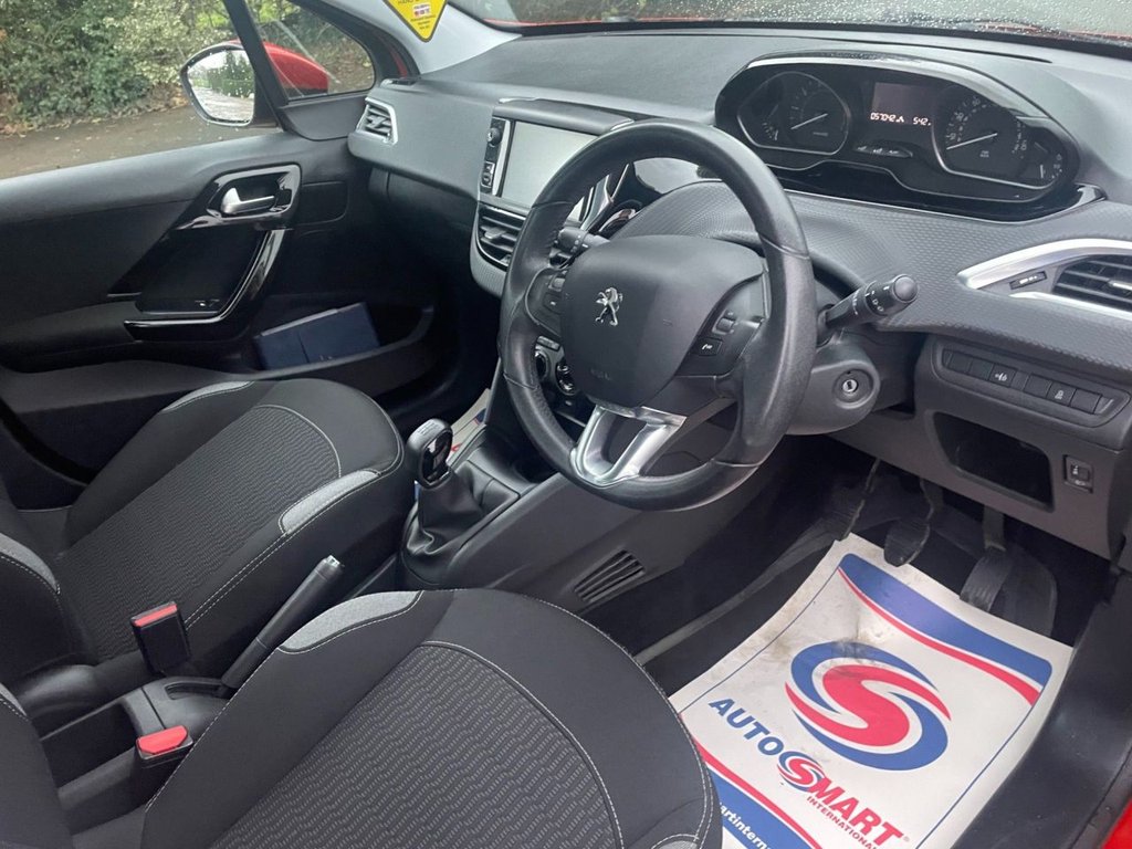 Used Peugeot 208 2015 for sale - 76821151: Photo 9