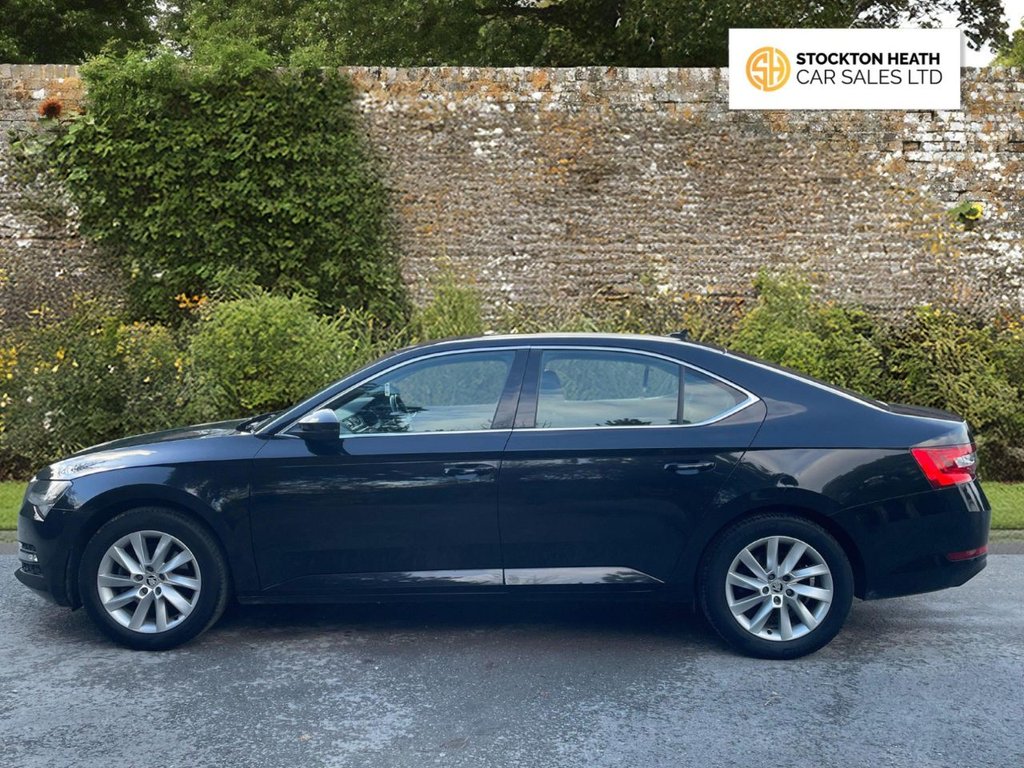 Used Skoda Superb 2021 for sale - 76900983: Photo 7