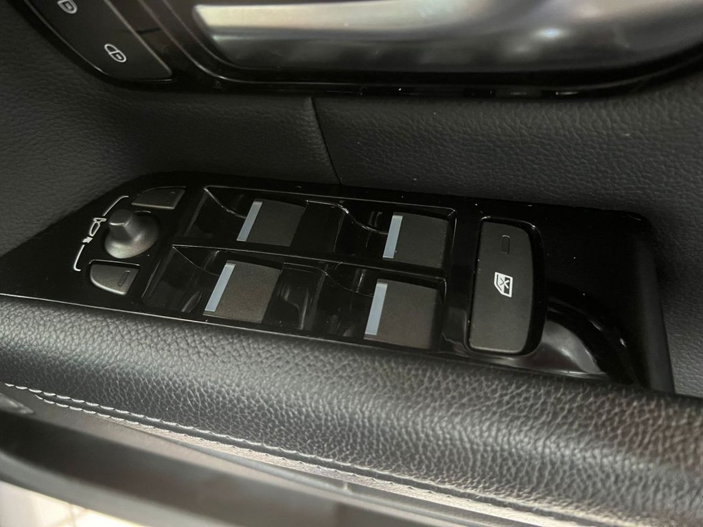 Used Land Rover Range Rover Evoque 2016 for sale - 77575901: Photo 28