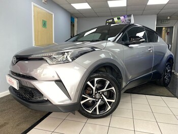 Used Toyota C-HR 2017 for sale - 78357957: Photo