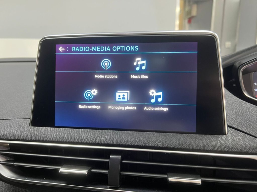 Used Peugeot 3008 2019 for sale - 77990679: Photo 29