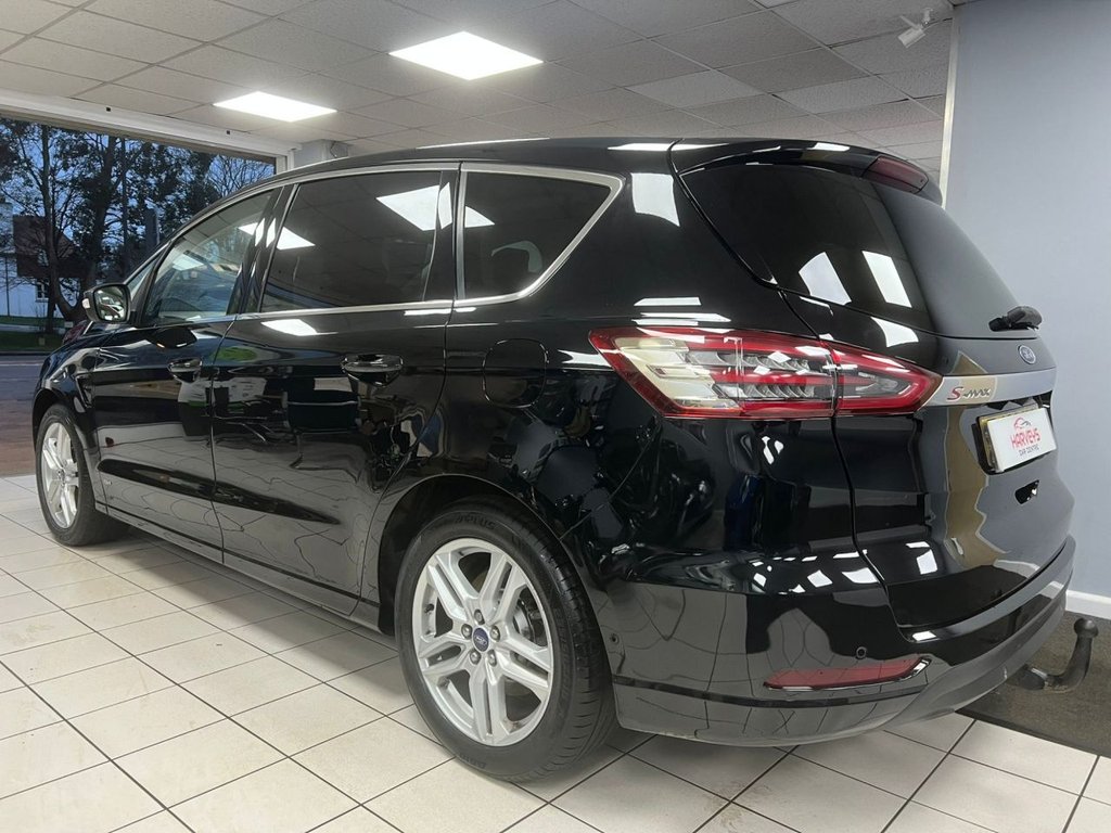 Used Ford S-Max 2016 for sale - 77904993: Photo 12