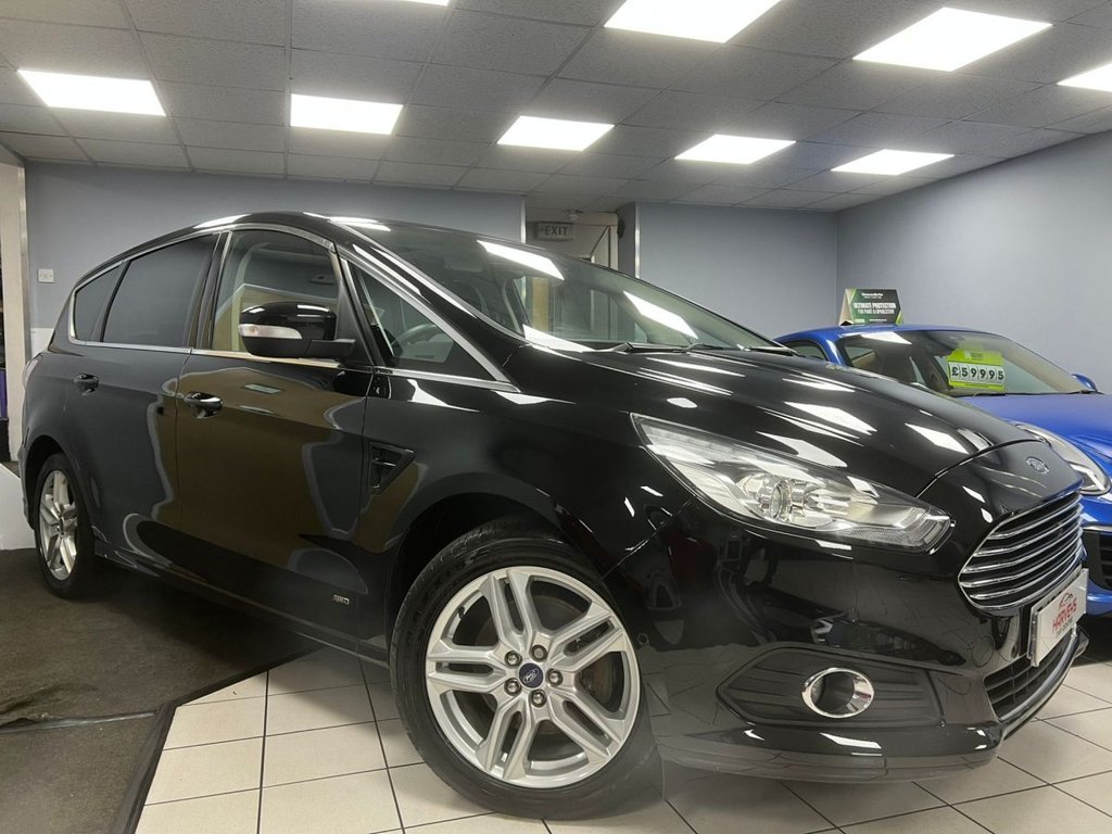 Used Ford S-Max 2016 for sale - 77904993: Photo 3