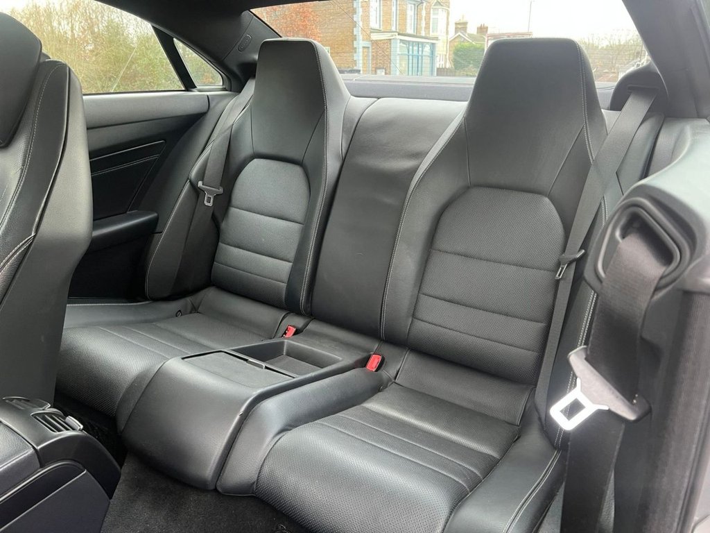 Used Mercedes-Benz E Class 2013 for sale - 77575899: Photo 12