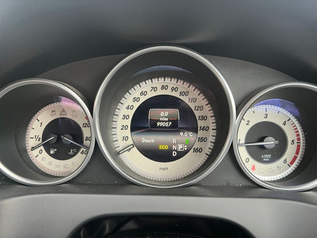 Used Mercedes-Benz E Class 2013 for sale - 77575899: Photo 14