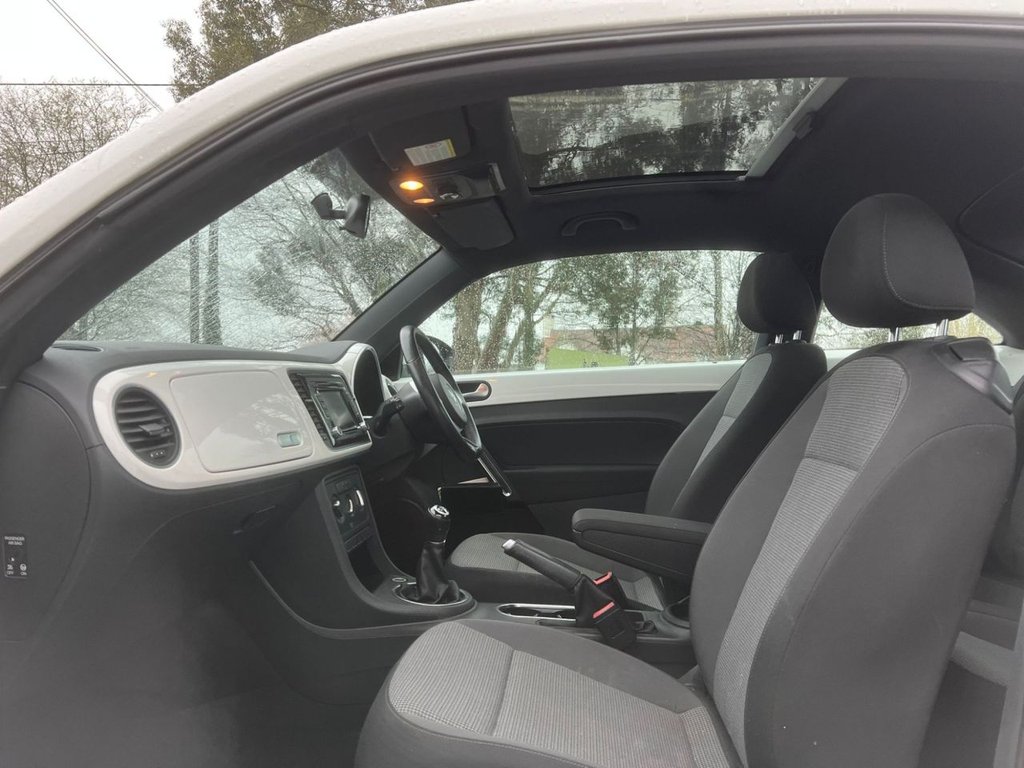 Used Volkswagen Beetle 2013 for sale - 78068771: Photo 10