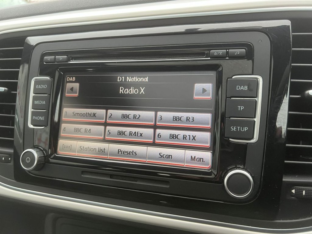 Used Volkswagen Beetle 2013 for sale - 78068771: Photo 16