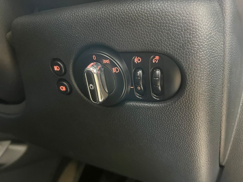 Used MINI Hatch 2017 for sale - 77680451: Photo 28