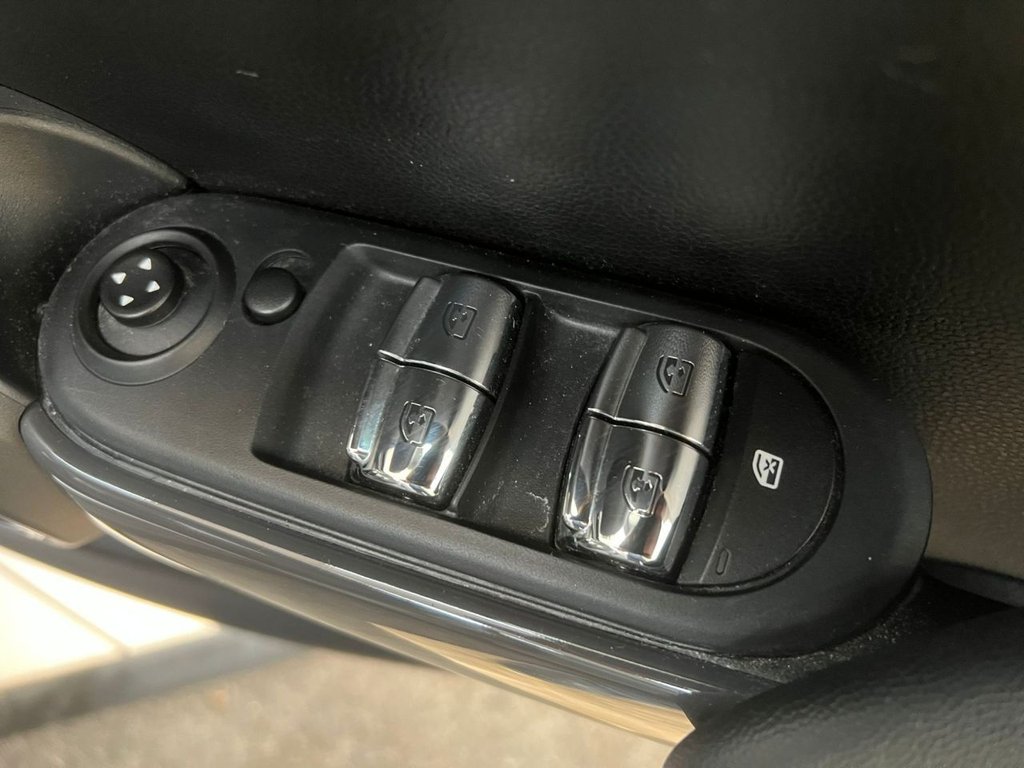 Used MINI Hatch 2017 for sale - 77680451: Photo 29