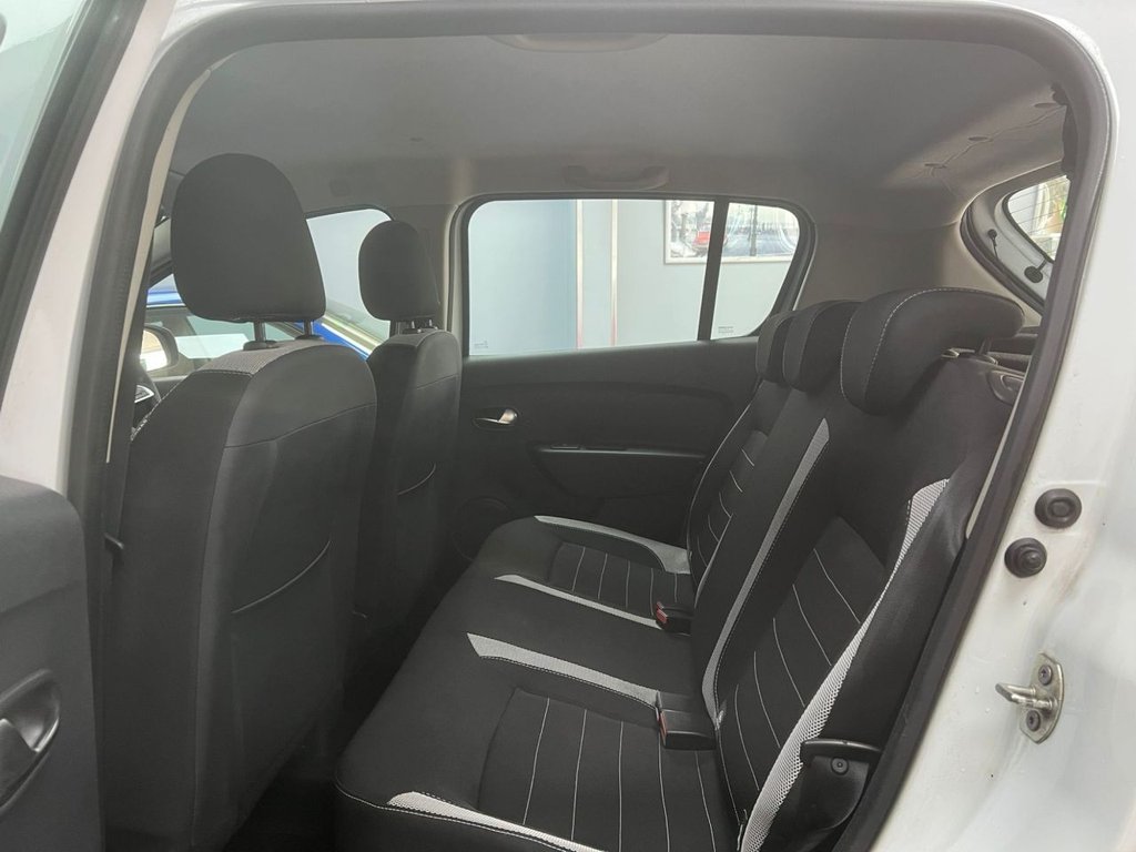 Used Dacia Sandero Stepway 2018 for sale - 77575863: Photo 15
