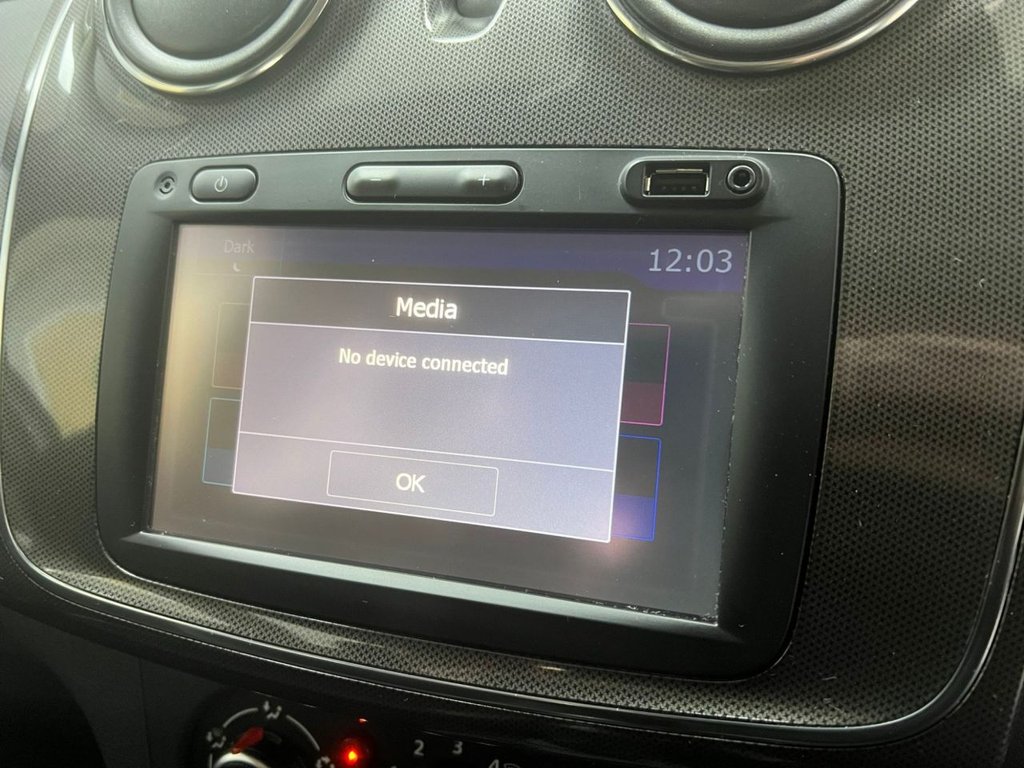 Used Dacia Sandero Stepway 2018 for sale - 77575863: Photo 25