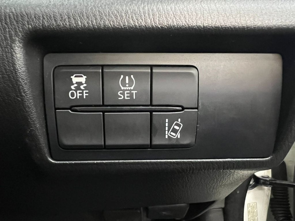 Used Mazda MX-5 2015 for sale - 77575886: Photo 31