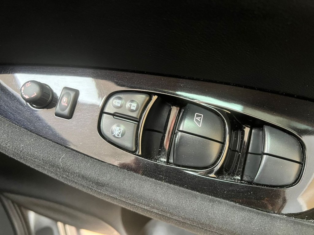 Used Nissan Leaf 2017 for sale - 78181146: Photo 30