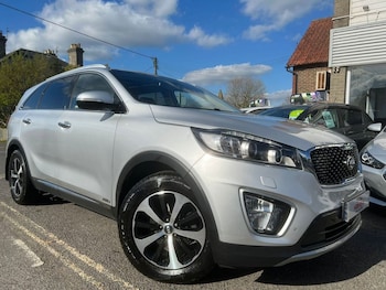 Used Kia Sorento 2016 for sale - 78110334: Photo