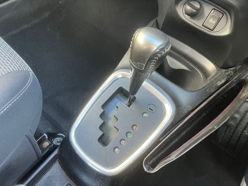 Used Toyota Yaris 2015 for sale - 78110239: Photo 14