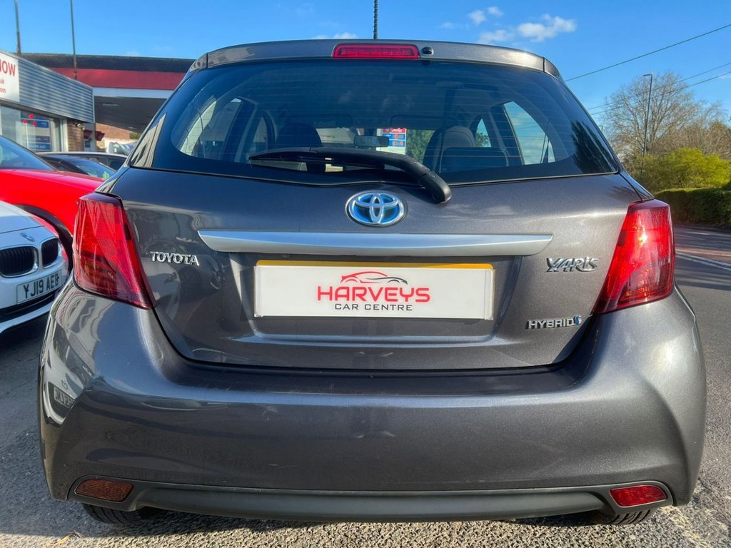 Used Toyota Yaris 2015 for sale - 78110239: Photo 6