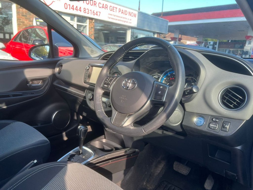 Used Toyota Yaris 2015 for sale - 78110239: Photo 9