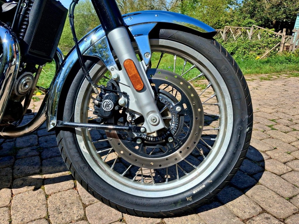 Used Royal Enfield CLASSIC 2025 for sale - 78363680: Photo 12