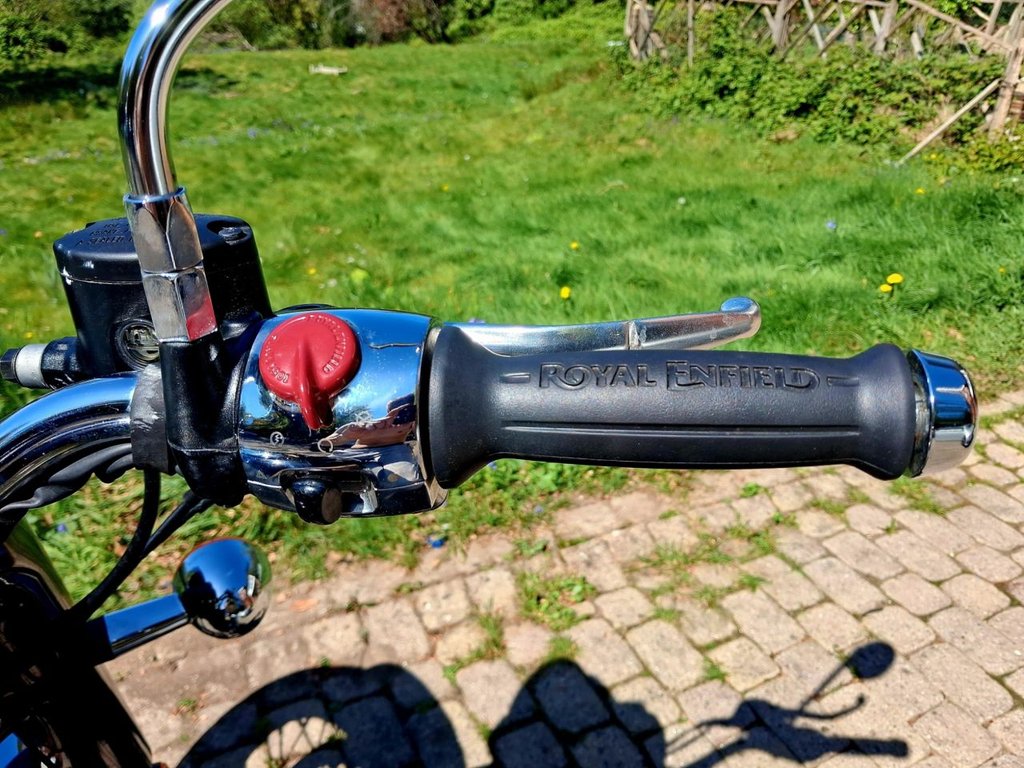 Used Royal Enfield CLASSIC 2025 for sale - 78363680: Photo 25