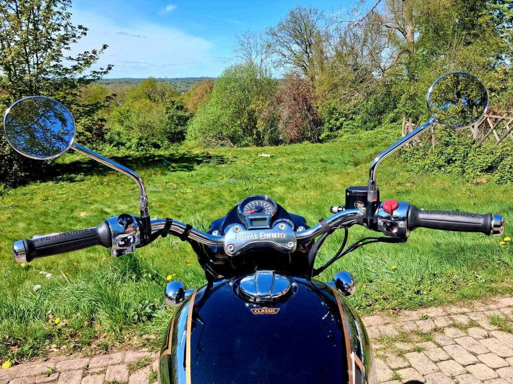 Used Royal Enfield CLASSIC 2025 for sale - 78363680: Photo 26