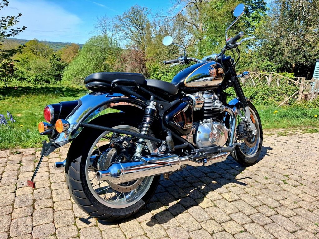 Used Royal Enfield CLASSIC 2025 for sale - 78363680: Photo 7