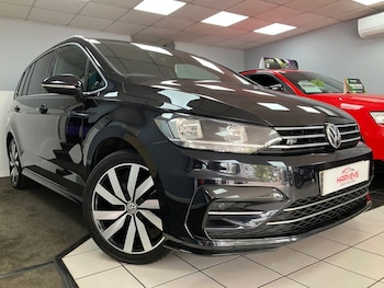 Used Volkswagen Touran 2018 for sale - 78363665: Photo