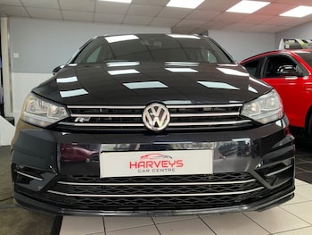 Used Volkswagen Touran 2018 for sale - 78363665: Photo