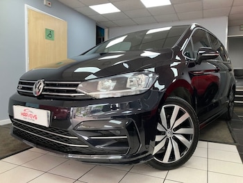 Used Volkswagen Touran 2018 for sale - 78363665: Photo