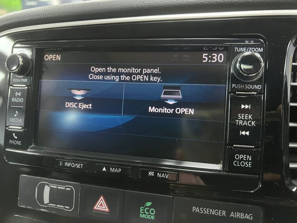 Used Mitsubishi Outlander 2015 for sale - 77600209: Photo 26